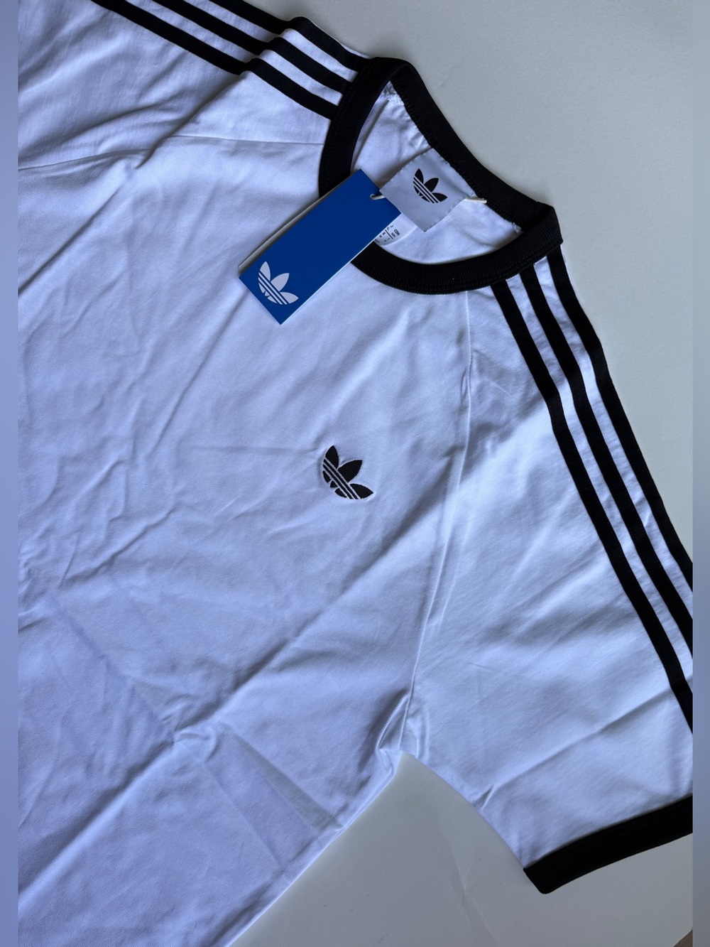 Adidas Originals [S-2XL] Ringer 3- Stripes Tee, White w/Black Stripes KE3537